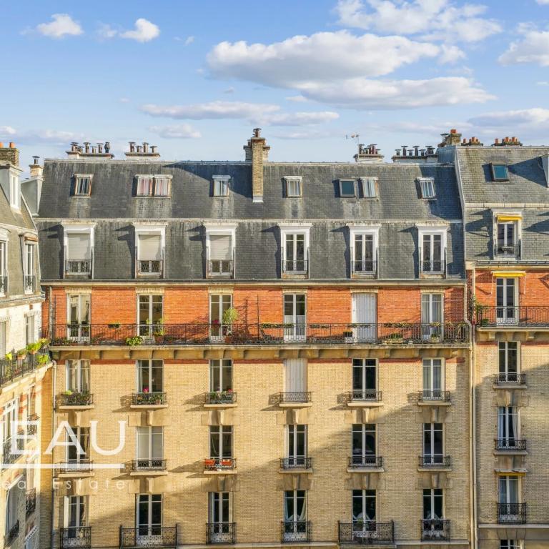 PARIS XVI - Village d'Auteuil - Appartement familial