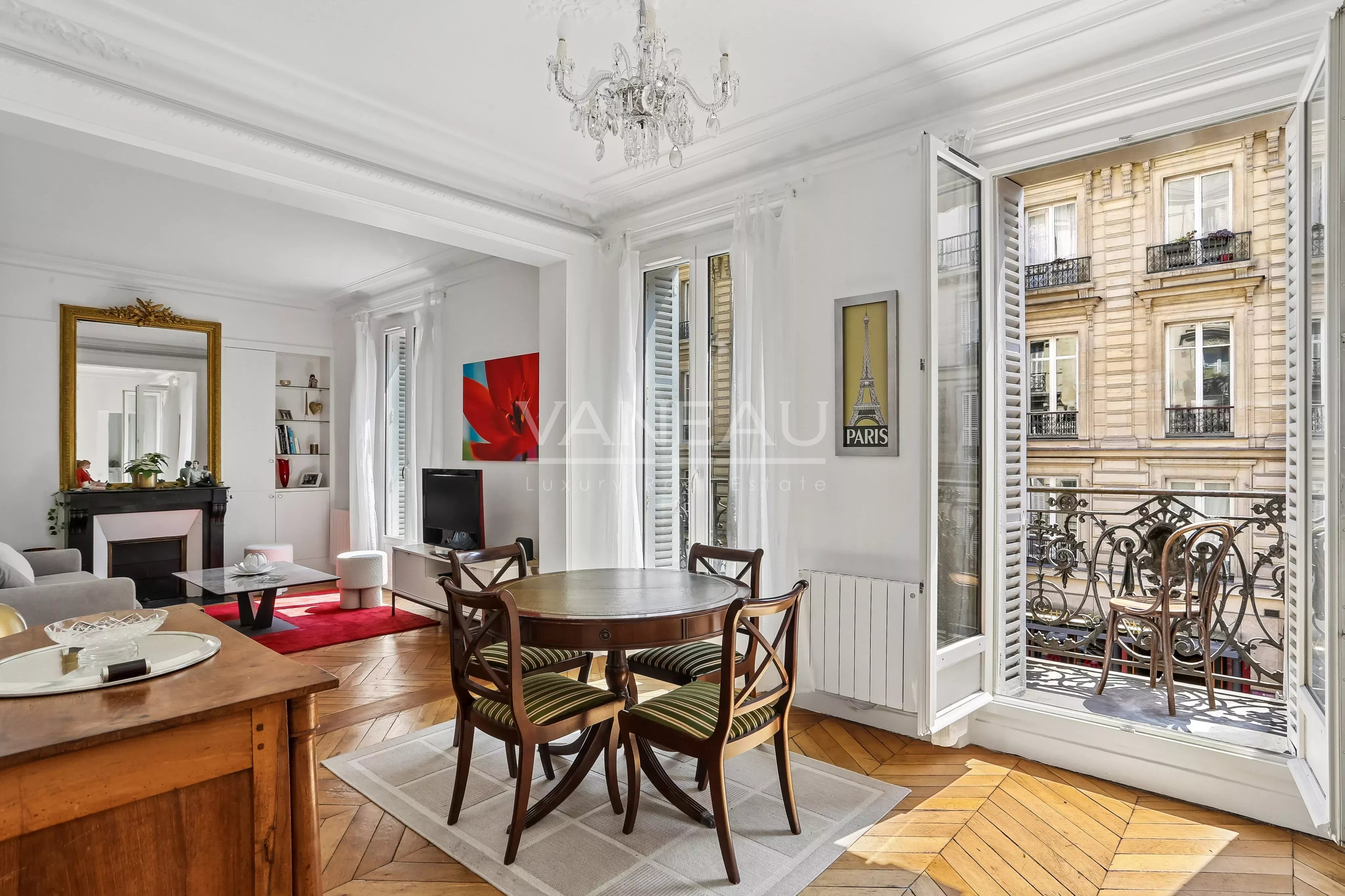 Appartement 2 pièces 48 m² · à Paris · 47,6 m² · 1 070 000 €