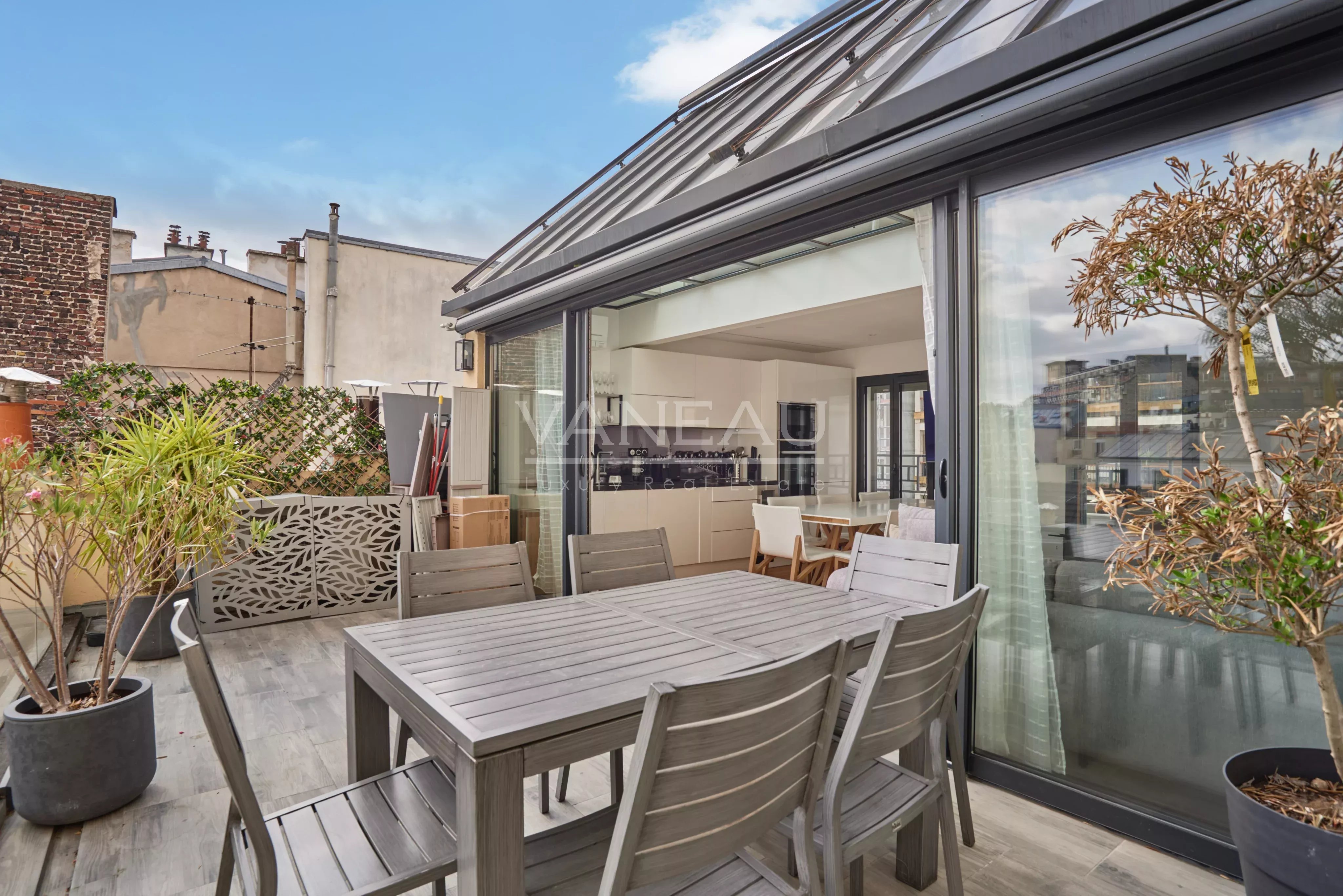 Appartement 3 pièces 57 m² · à Paris · 57 m² · 1 100 000 €