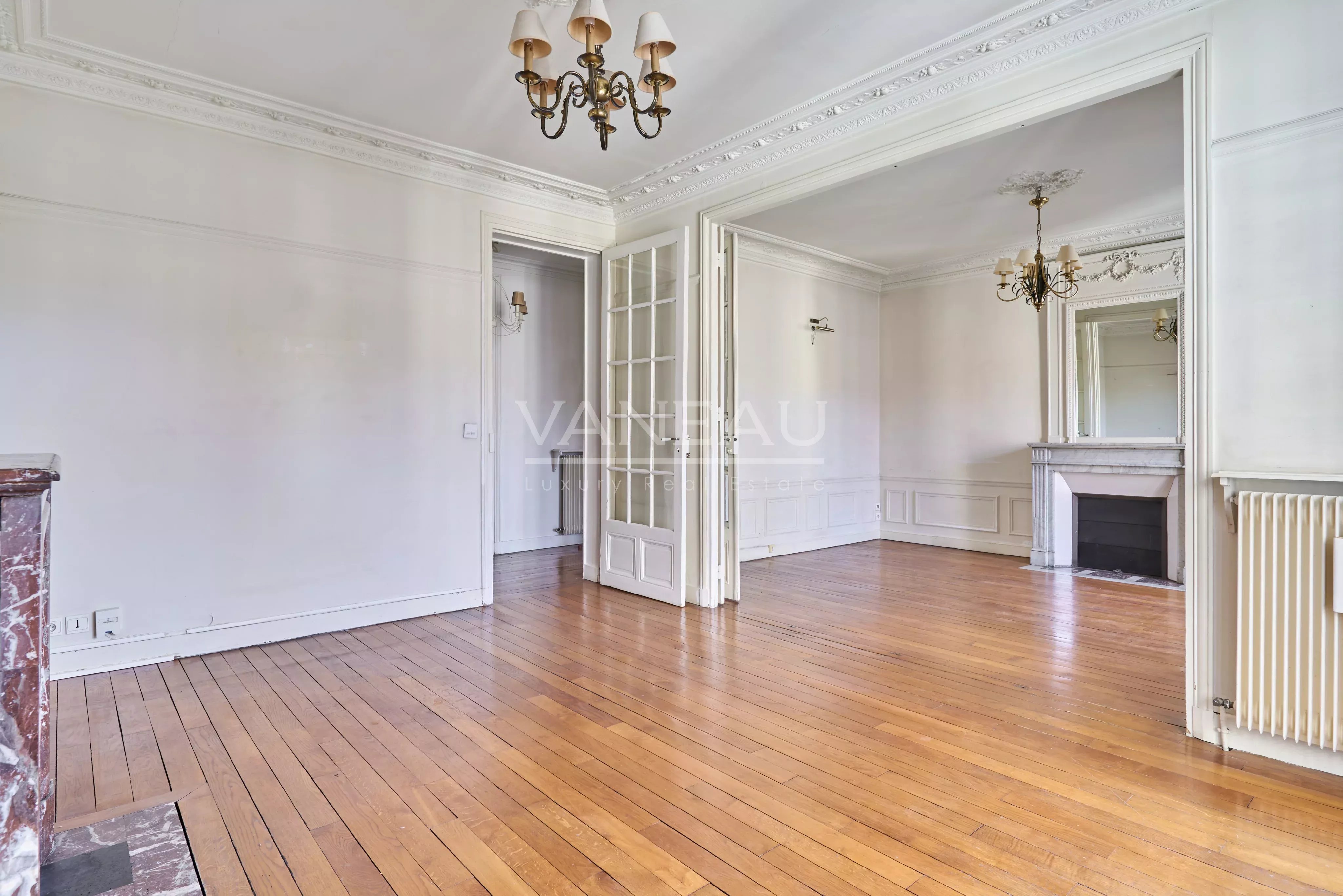 Appartement 4 pièces 100 m² · à Paris · 99,5 m² · 1 000 000 €