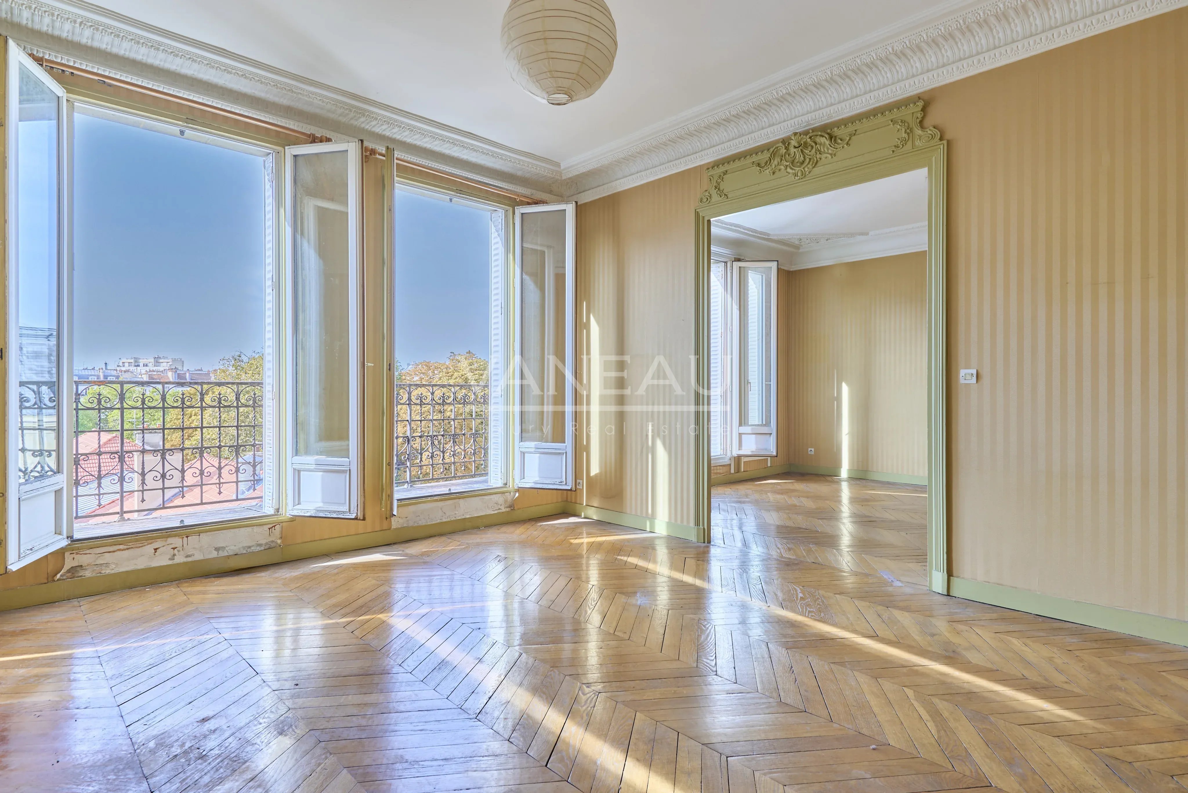 Appartement 6 pièces 130 m² · à Paris · 130 m² · 1 500 000 €