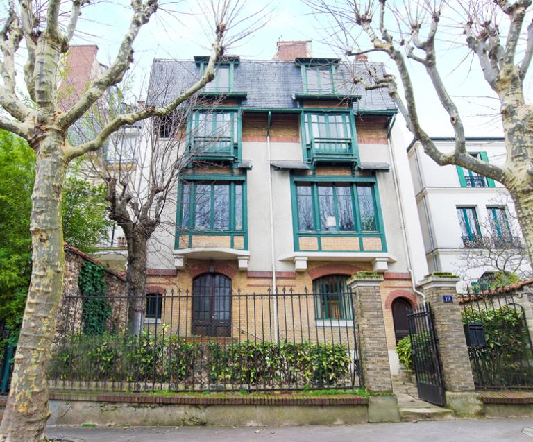 POINT MARCHÉ : LES MAISONS PARISIENNES