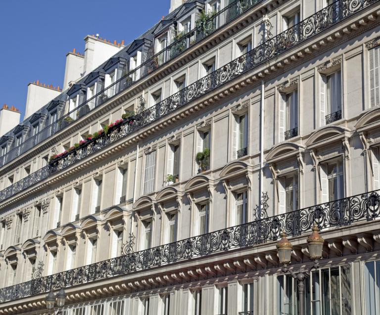 Immeuble haussmannien - SCPI de rendement dans un bureau parisien – Exell Finance
