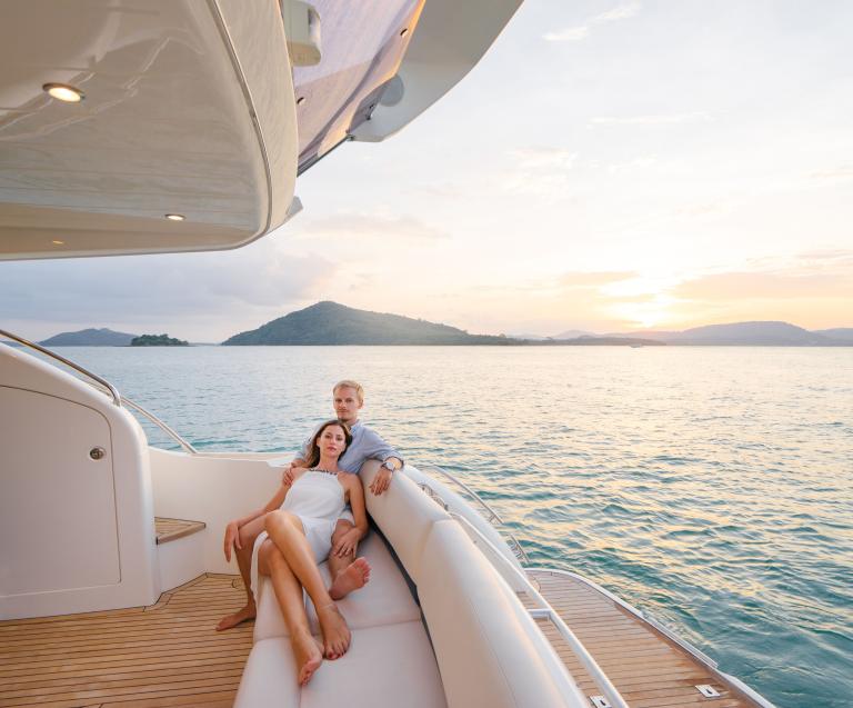 Yacht