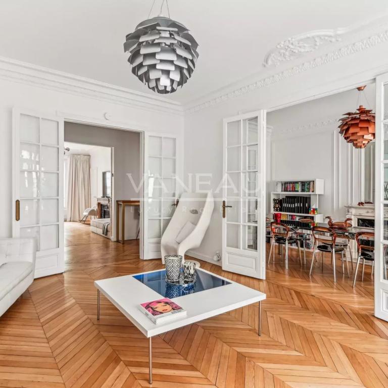 PARIS XVIème - Auteuil Nord - Appartement  Familial