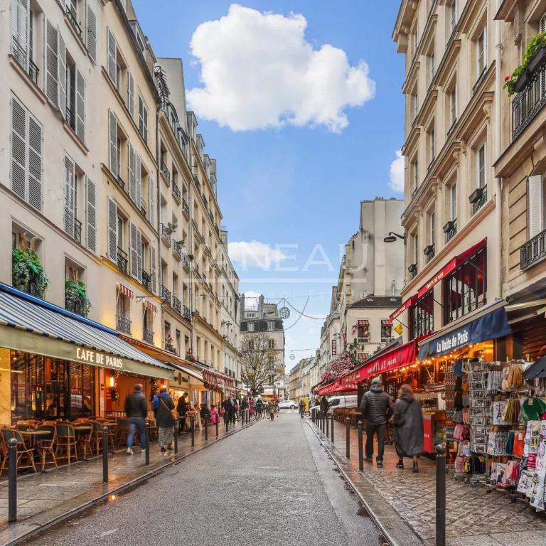 Paris VI - Mabillon -  dernier étage