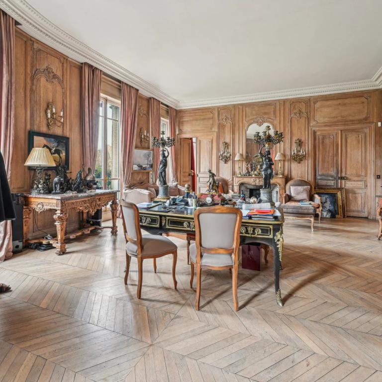 EXCLUSIVITE - NUE PROPRIETE - PARIS XVI - FOCH/SPONTINI - APPART