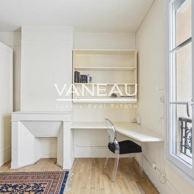 Paris VIIe - PROCHE RUE CLER -  Charmant Pied-à-Terre,