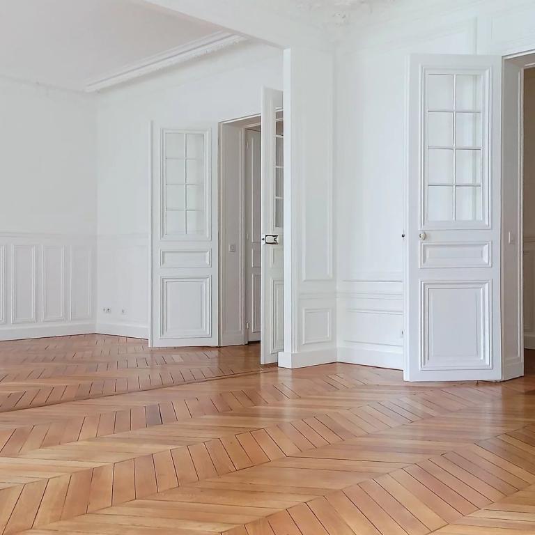 Paris XVIe - Trocadéro - Appartement familial avec quatre chambr