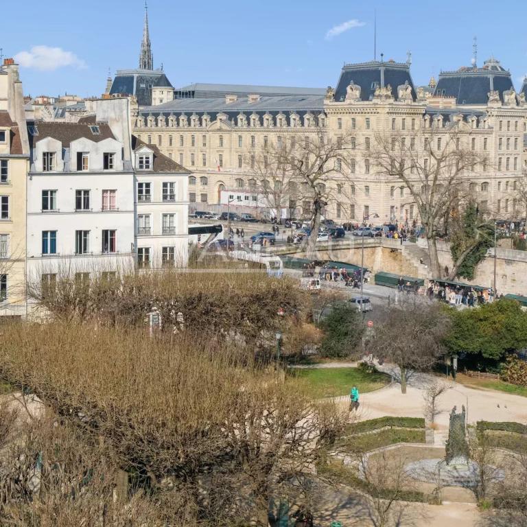 Paris Ve - Pied à terre - Notre Dame