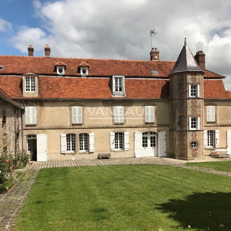 La Chapelle-Moutils - Magnifique manoir du XVIIIe siècle dans un