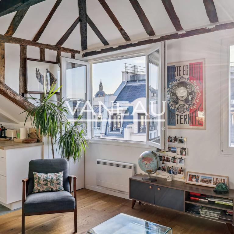 Paris IIe - Appartement de 3 pièces en parfait état - Vue dégagé