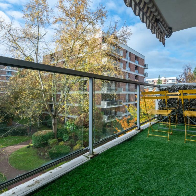Exclusivité - Bel appartement familial en excellent état avec te