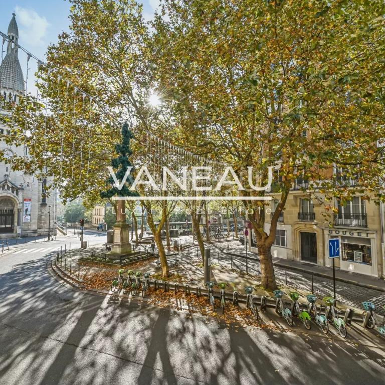 PARIS XVI - Rue d'Auteuil - 2 à 3 pièces avec vue dégagée exposé
