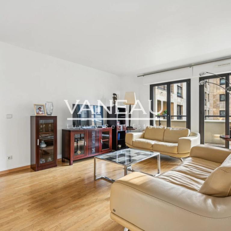 Levallois-Perret - Appartement en parfait état avec balcon