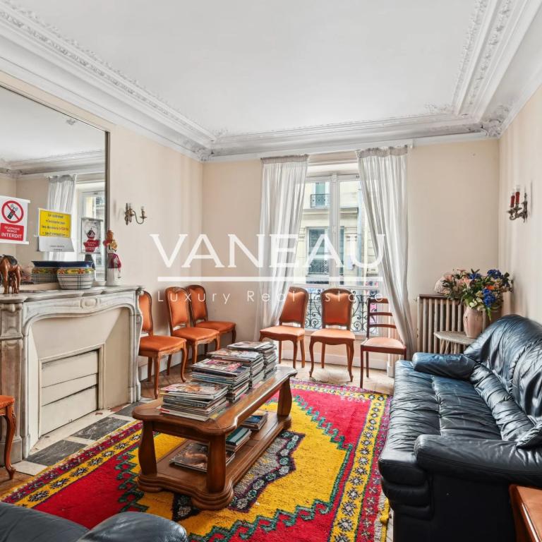 Paris Xe - Magenta / Saint-Quentin - charmant trois pièces pour 