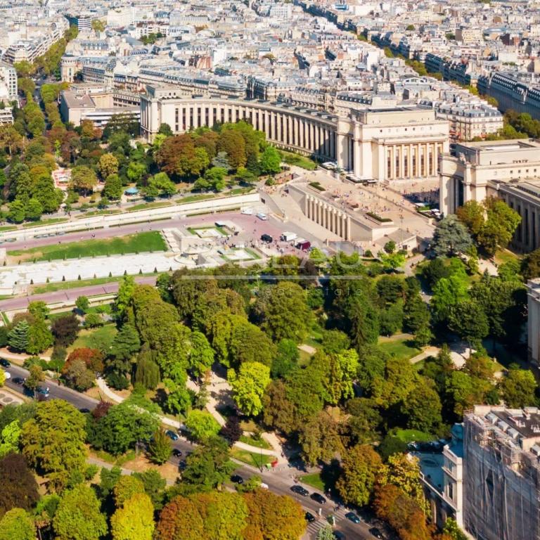 Paris XVIe - Trocadéro - Appartement familial avec un balcon et 