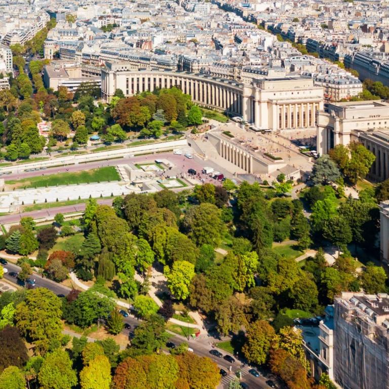 Paris XVIe - Trocadéro - Appartement familial avec un balcon et 