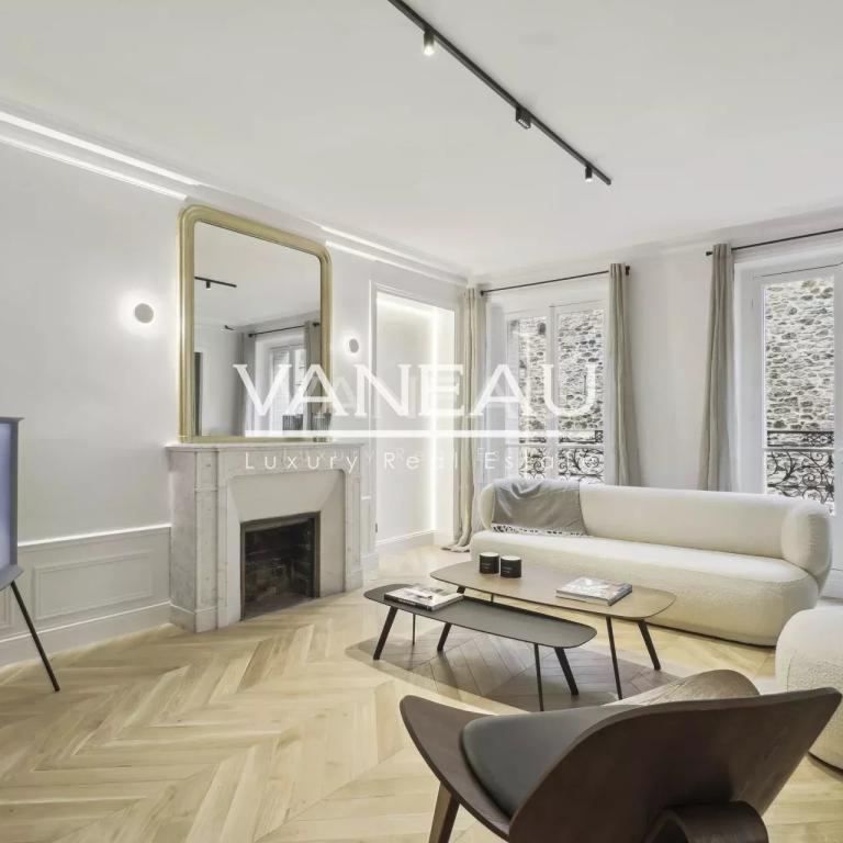 Paris XVIè Nord - Chaillot / Galliera - Location meublée