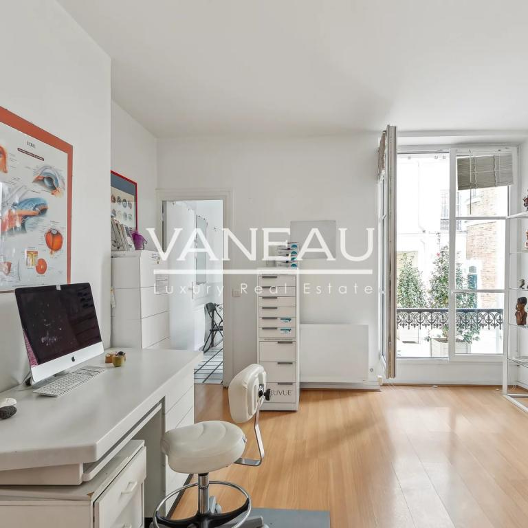 Paris VI - 4 pièces - Cabinet pour profession libérale 4 pièces