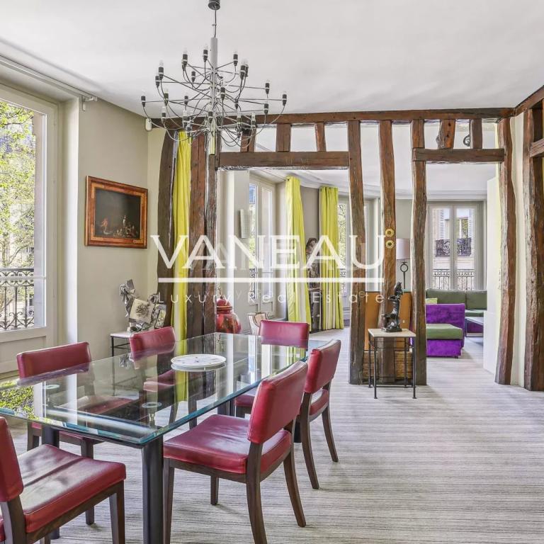 Boulevard Saint Germain / rue de Seine