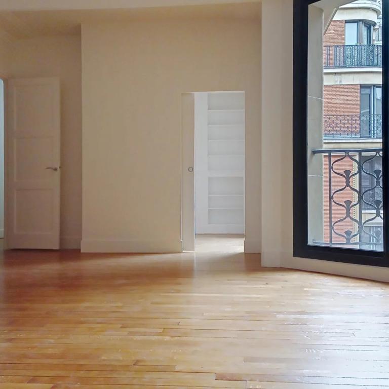 Paris VIII - Bel appartement familial avec 3 chambres - rue Clém