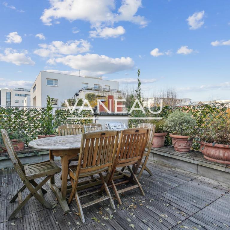Courbevoie – Duplex d’exception avec terrasse