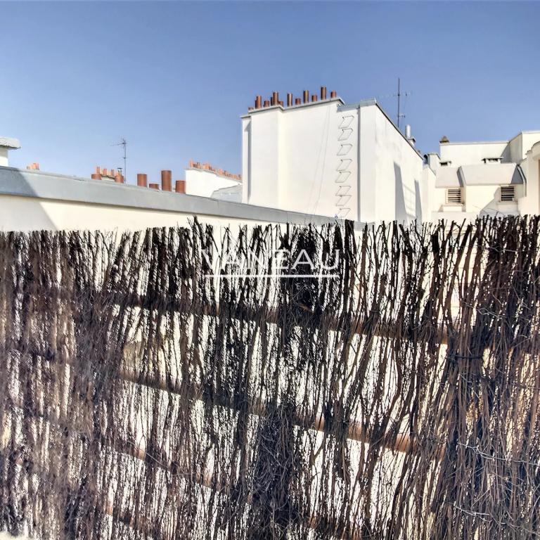 Paris XIVe - studio lumineux avec balcon et vue dégagée