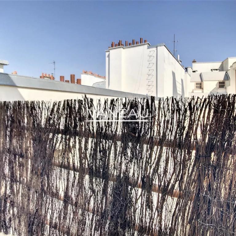 Paris XIVe - studio lumineux avec balcon et vue dégagée