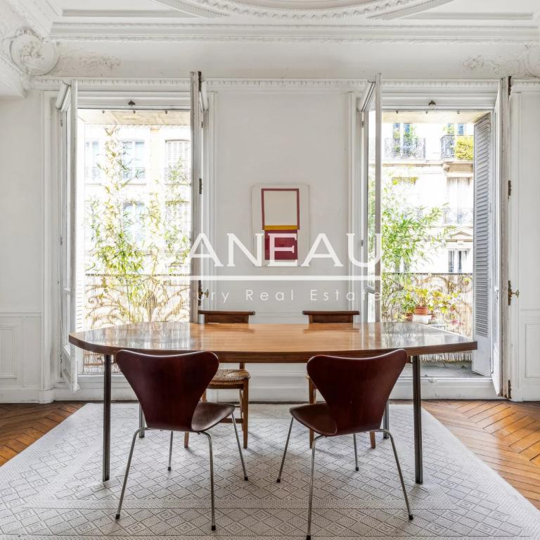 Appartement de charme avec balcon