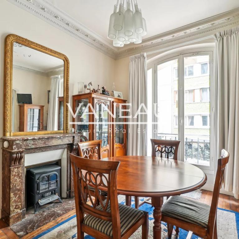 Appartement de charme à rénover