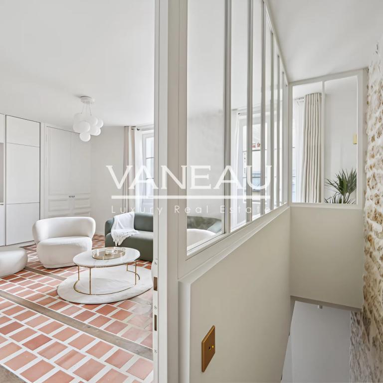 Paris VIe - Odéon - Luxueux pied-à-terre intégralement rénové au