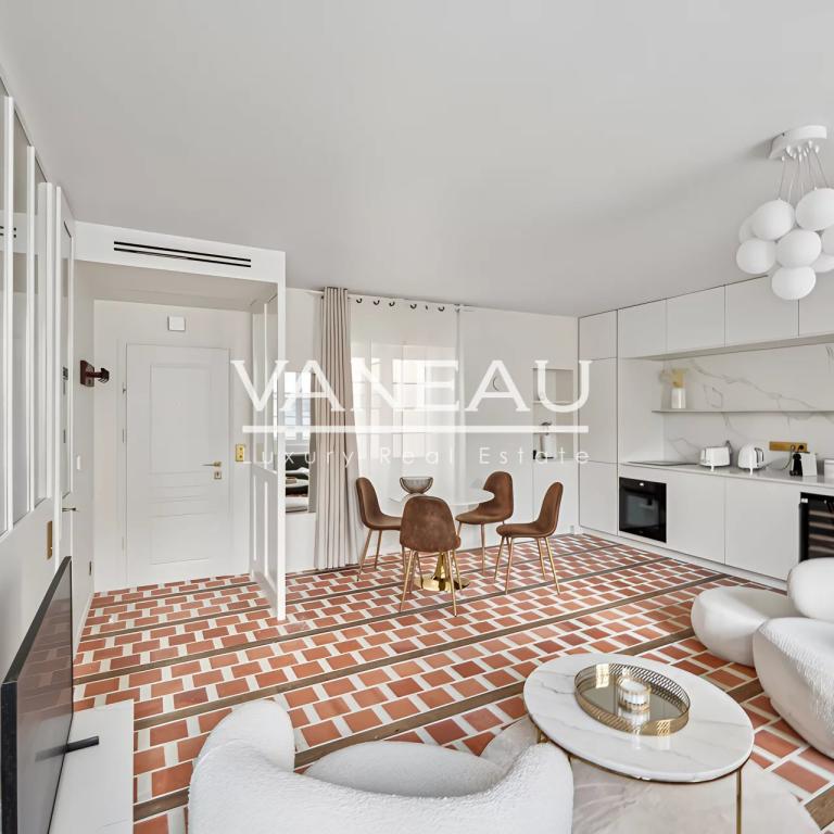 Paris VIe - Odéon - Luxueux pied-à-terre intégralement rénové au