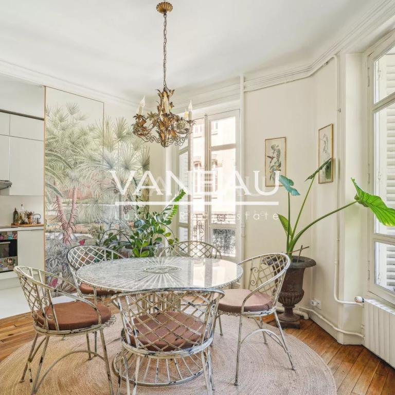 Paris XVII - Monceau Malesherbes - Bel appartement familial
