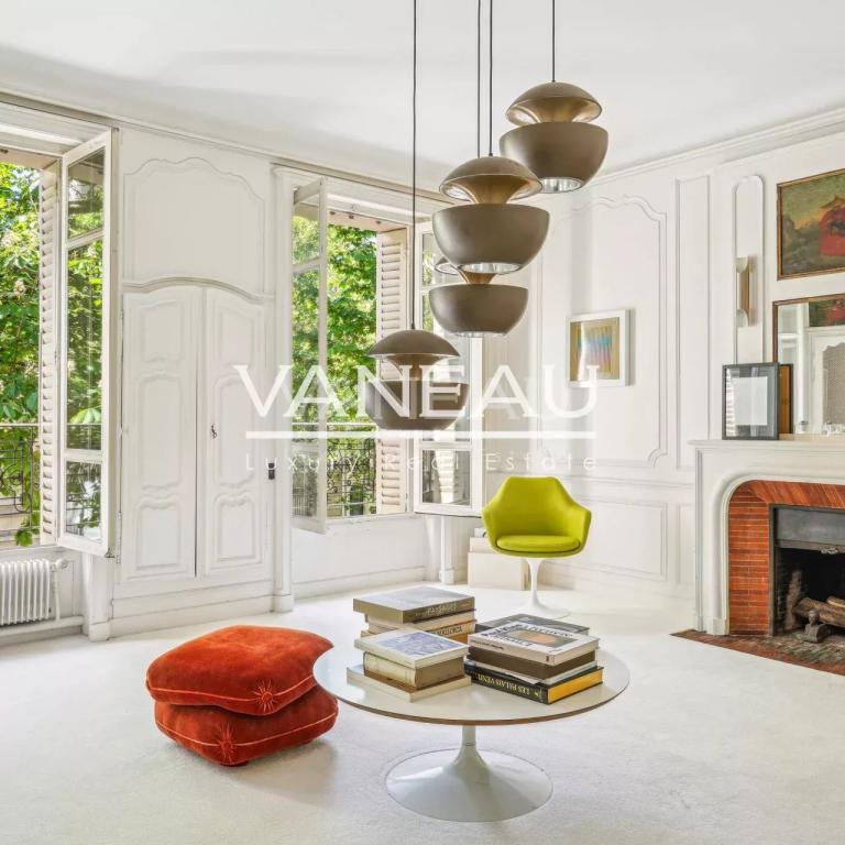 Paris XVII - Monceau Malesherbes - Bel appartement familial