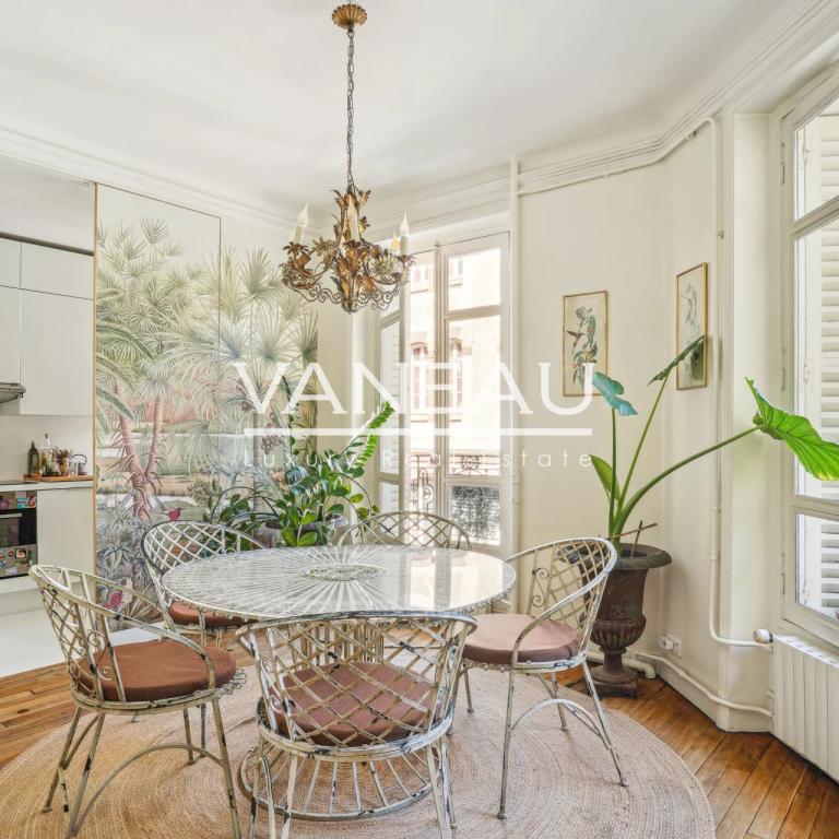 Paris XVII - Monceau Malesherbes - Bel appartement familial