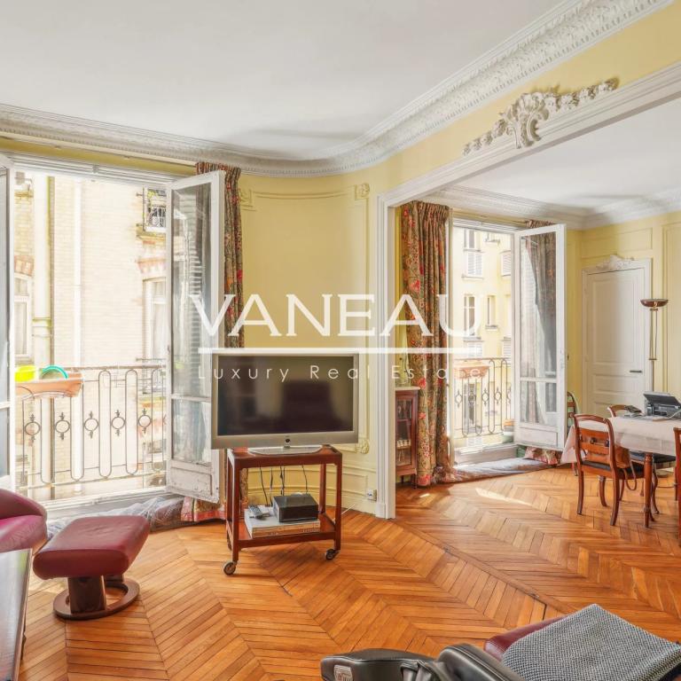 PARIS XVIe - Porte Dauphine - Foch - Appartement familial