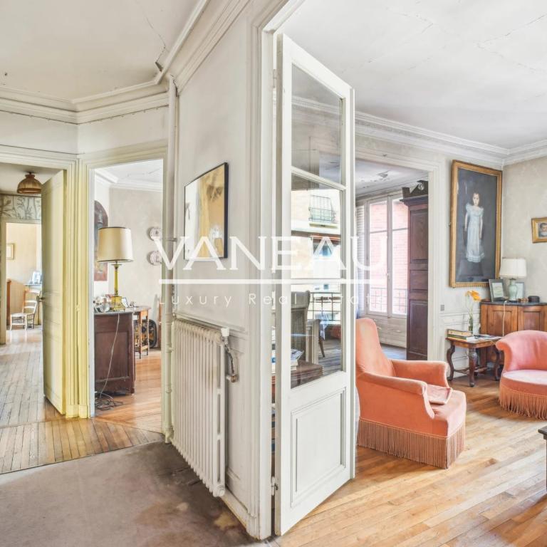 Paris VIIe - Superbe appartement familial proche du Bon Marché
