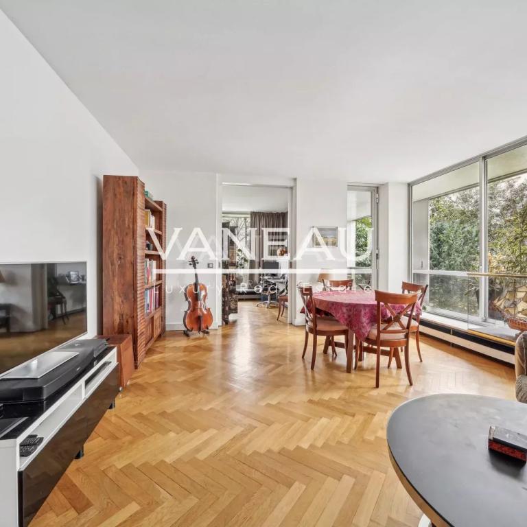 Boulogne Nord Parchamp Albert Khan - Bel appartement avec loggia
