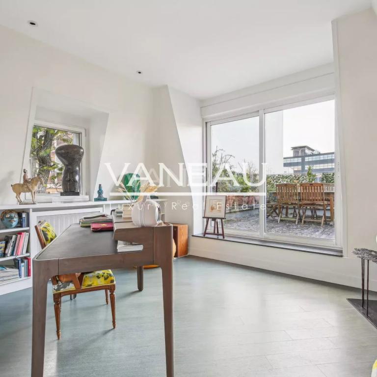 Courbevoie – Duplex d’exception avec terrasse