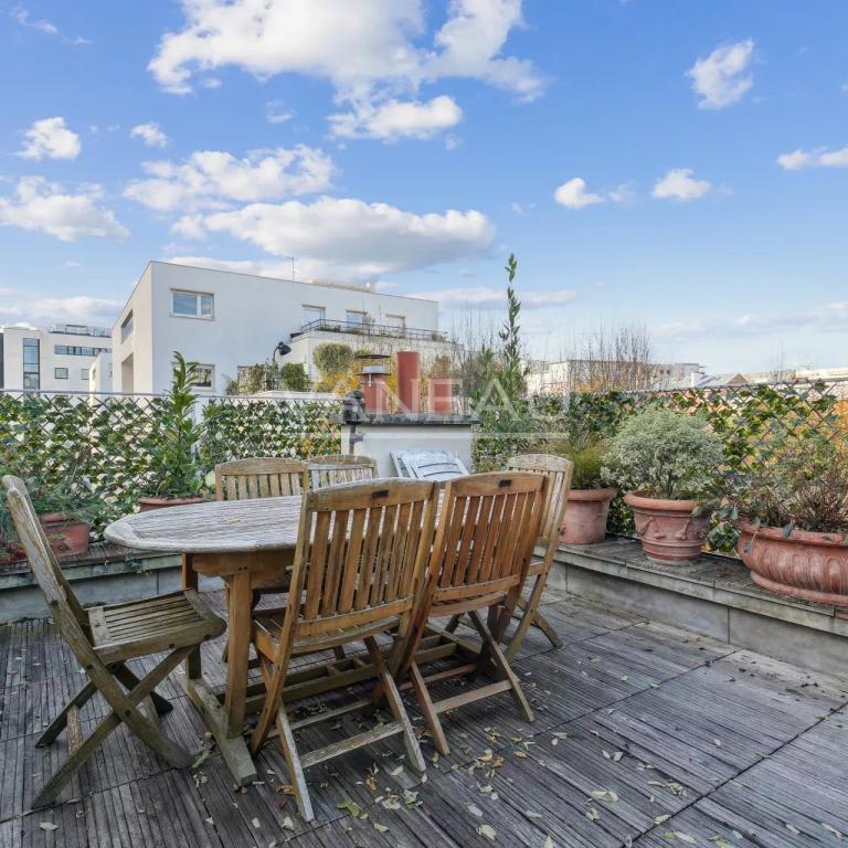 Courbevoie – Duplex d’exception avec terrasse