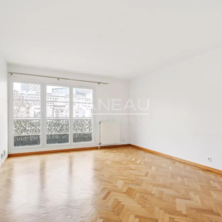 Courbevoie -  Faubourg de l'Arche - 3 pièces avec terrasse