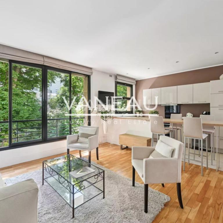 Paris XVIe - Flandrin - Henri Martin - Duplex 'comme une maison'