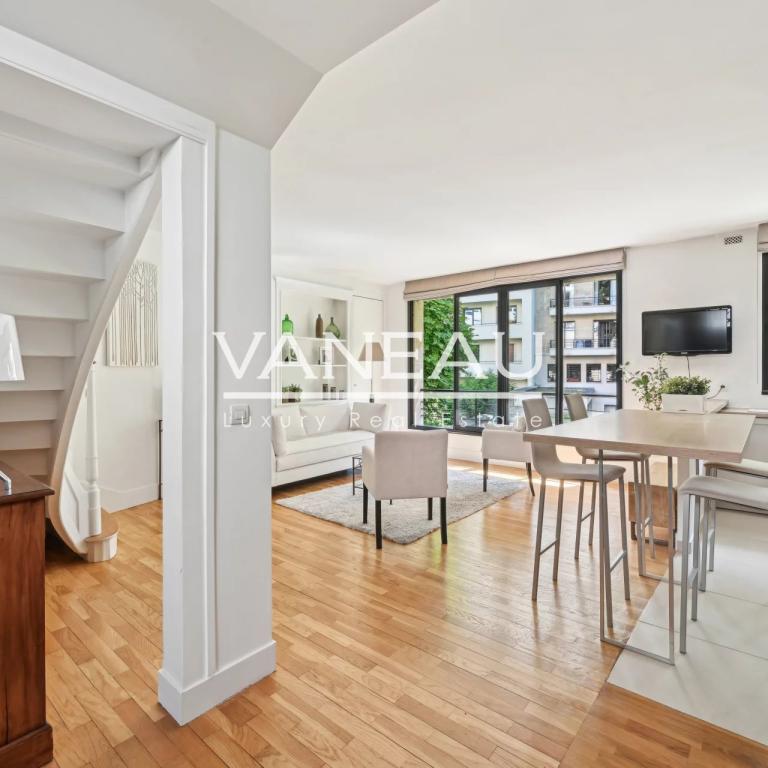 Paris XVIe - Flandrin - Henri Martin - Duplex 'comme une maison'