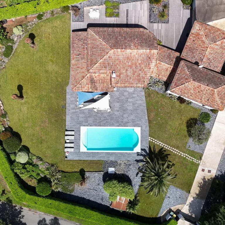 Mougins, magnifique villa dans un domaine prestigieux à vendre