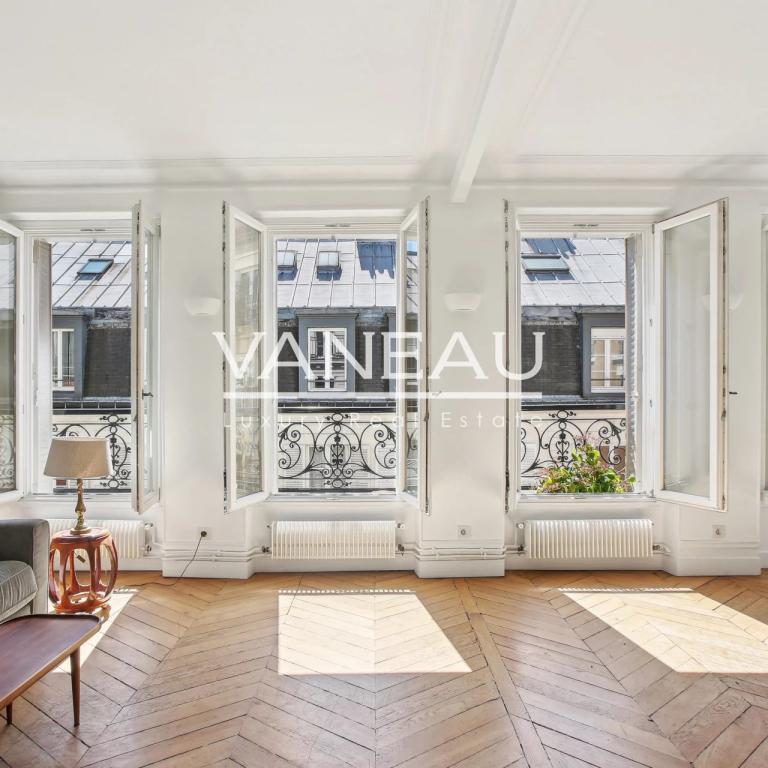 Exclusivité - Paris 6 - Luxembourg/Vavin - Trois pièces traversa