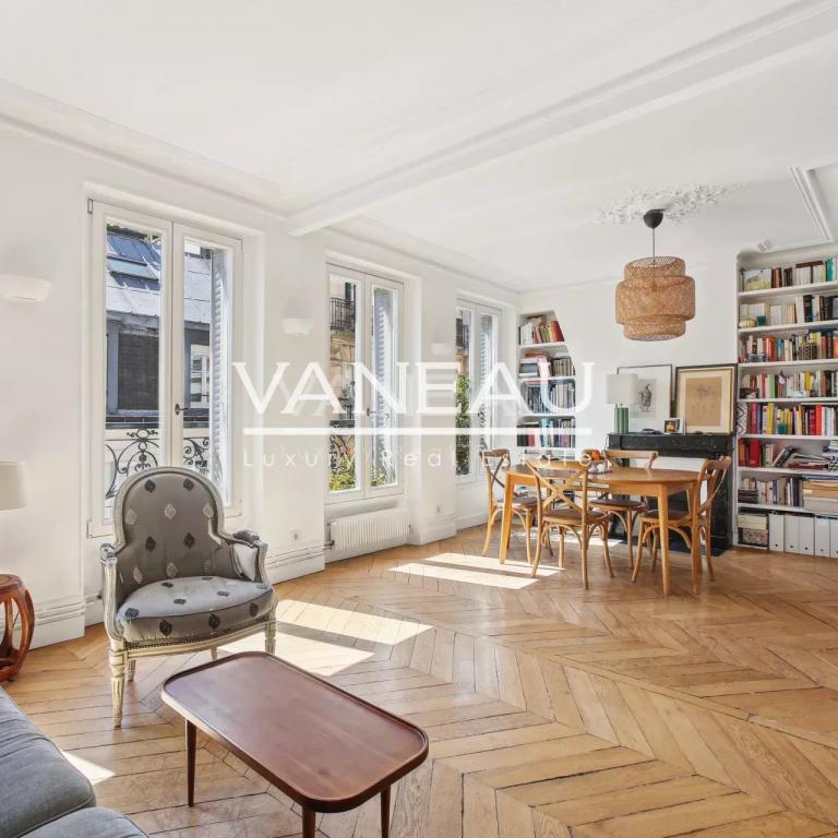 Exclusivité - Paris VIe - Luxembourg/Vavin - Trois pièces traver