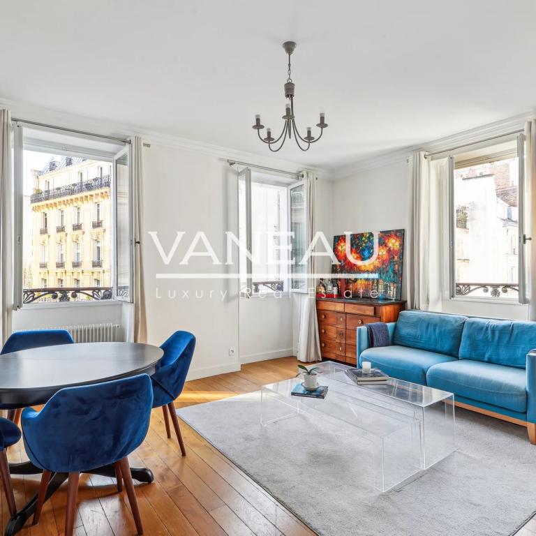 paris VIIe - vaneau/babylone - deux chambres