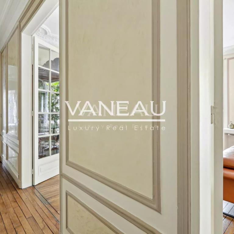 Paris 20e - Gambetta - Familial - Charme de l'ancien