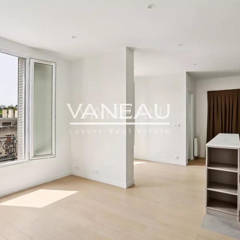 Vanves - Limite Issy-les-Moulineaux - Lycée Michelet